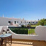 Janeca Villa *